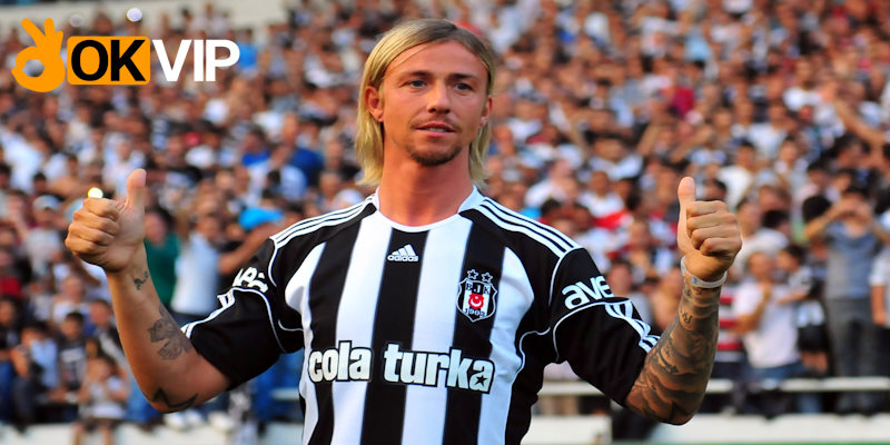 Guti giã từ sự nghiệp tại Besiktas